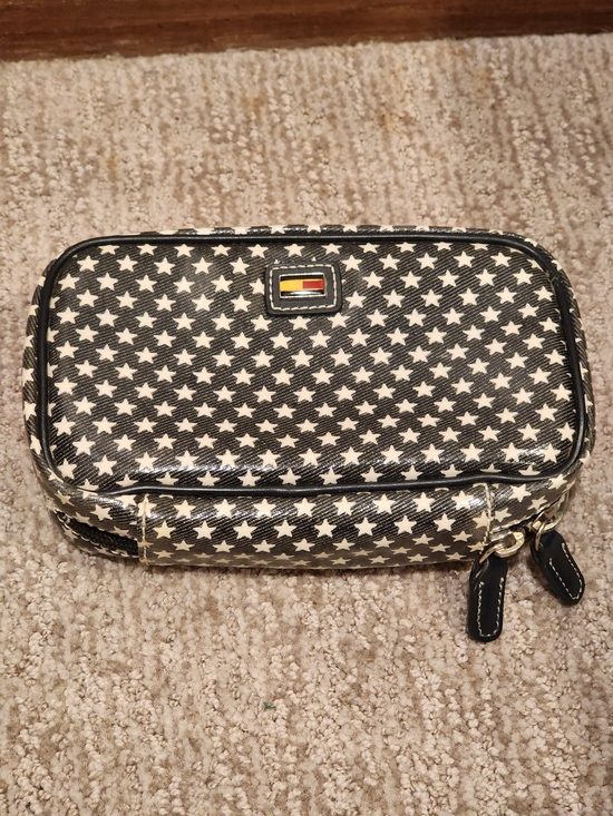 Tommy Hilfiger Handbags - Tommy Hilfiger Black Travel Wallet/ Pouch with Logo Patch